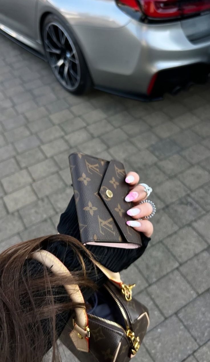 Sara Sara_uNBuf